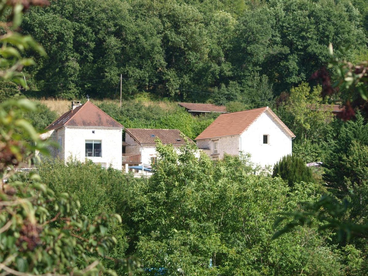 Domaine Des Pierres Blanches - Gite La Salamandre Villa Carlux Luaran gambar